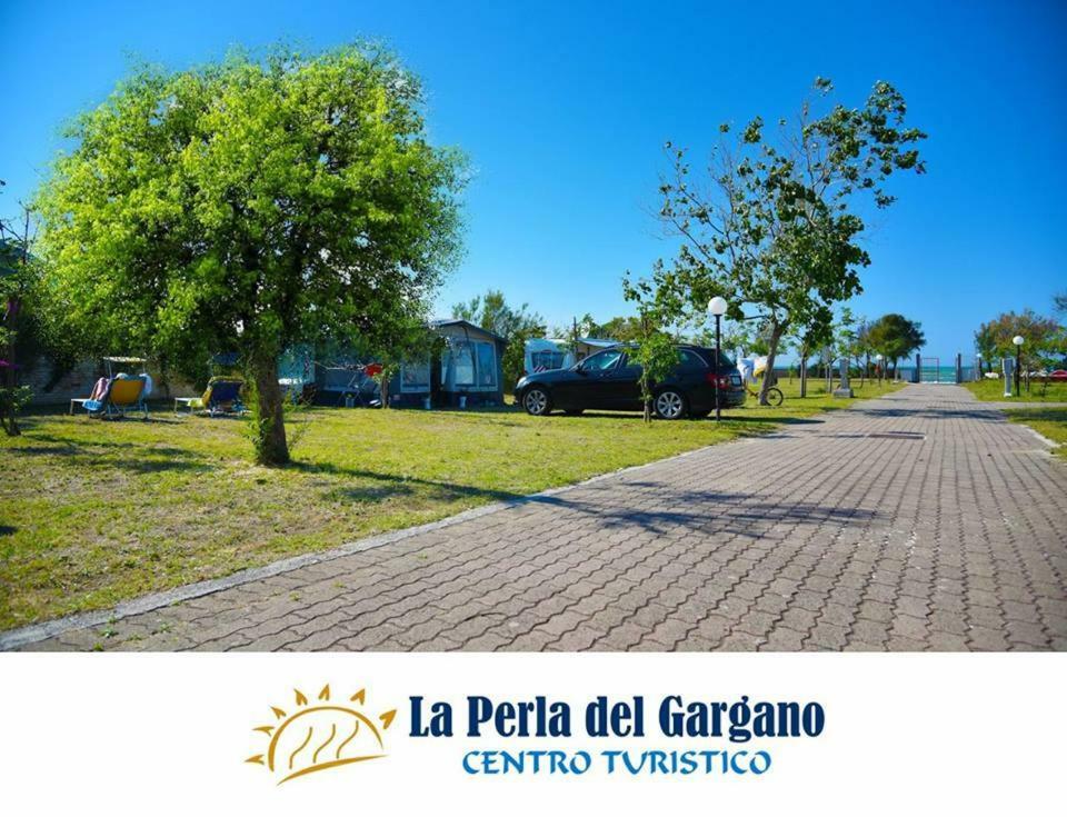 Centro Turistico La Perla Del Gargano Hotell Foce Varano Exteriör bild